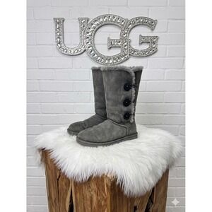 UGG 🩶 Bailey Button Triplet II Gray Suede Tall Boots Cozy Y2K Pop Star ⭐️ 8